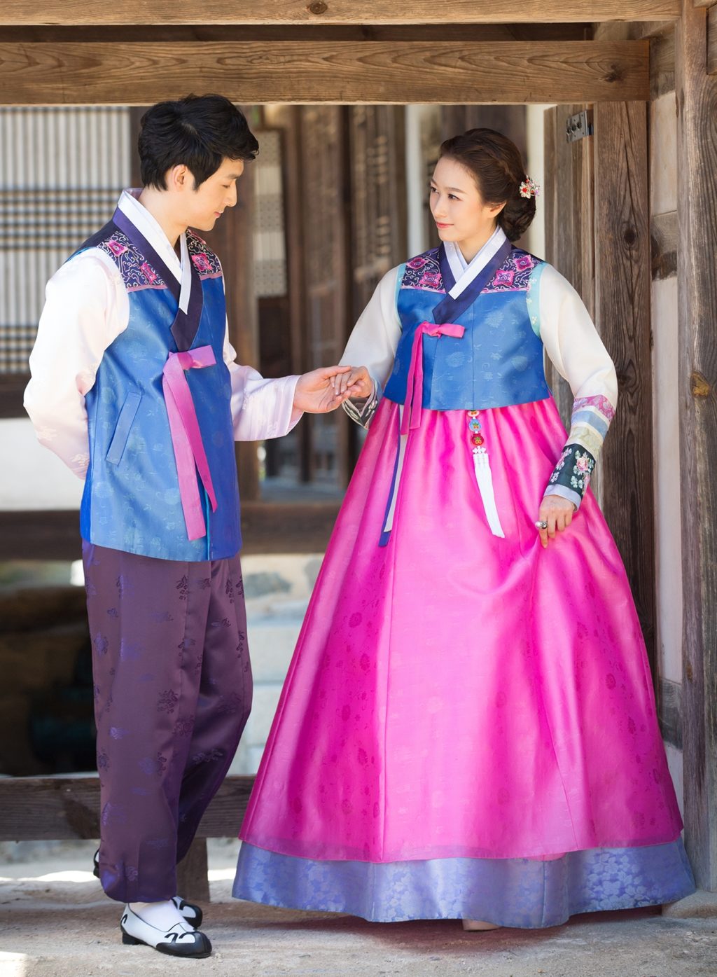 wedding <b>hanbok</b>.