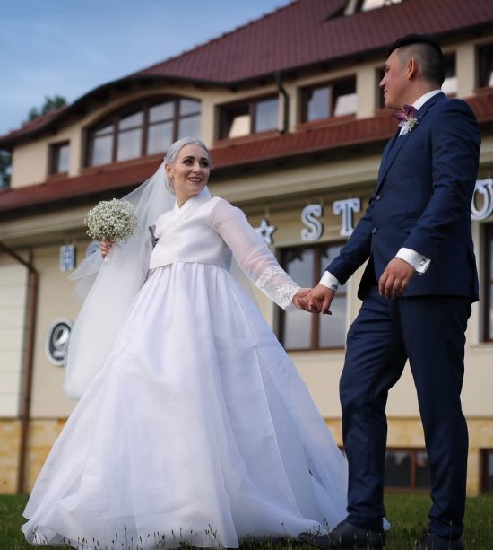 wedding hanbok in Poland